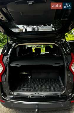Мінівен Dacia Lodgy 2013 в 