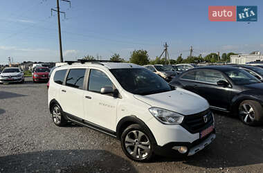 Минивэн Dacia Lodgy 2015 в 