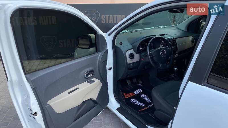 Мінівен Dacia Lodgy 2012 в Вінниці