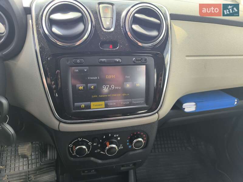 Минивэн Dacia Lodgy 2012 в Луцке