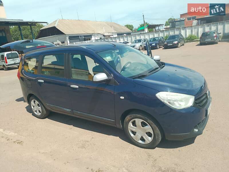 Минивэн Dacia Lodgy 2012 в Чернигове