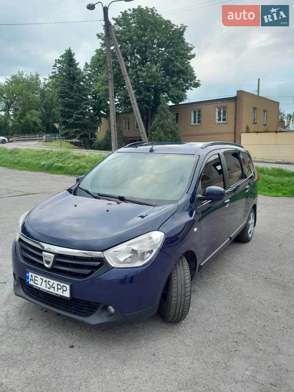 2014 Dacia Lodgy - мініатюра 23