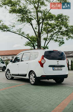 Мінівен Dacia Lodgy 2012 в 