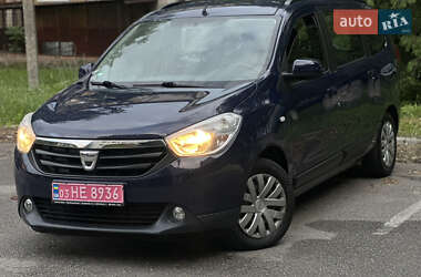 Минивэн Dacia Lodgy 2012 в 
