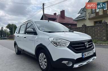 Мінівен Dacia Lodgy 2016 в Рівному