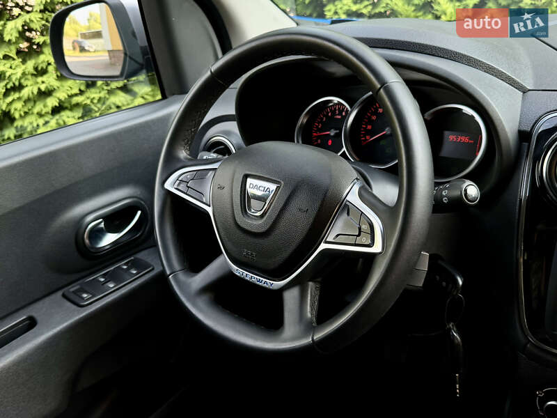 Мінівен Dacia Lodgy 2018 в Самборі