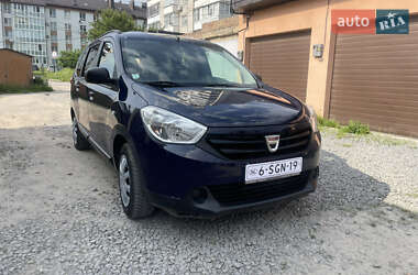 Минивэн Dacia Lodgy 2013 в Ровно