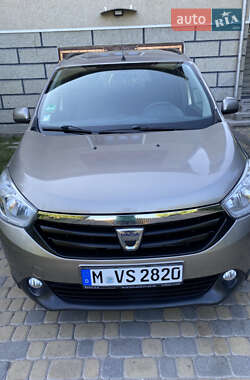 Dacia Lodgy 2013 Dacia Lodgy 2013