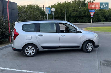 Минивэн Dacia Lodgy 2013 в 