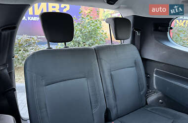 Минивэн Dacia Lodgy 2013 в 