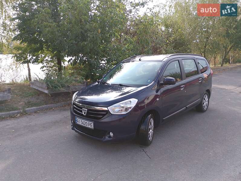 Минивэн Dacia Lodgy 2013 в Киеве
