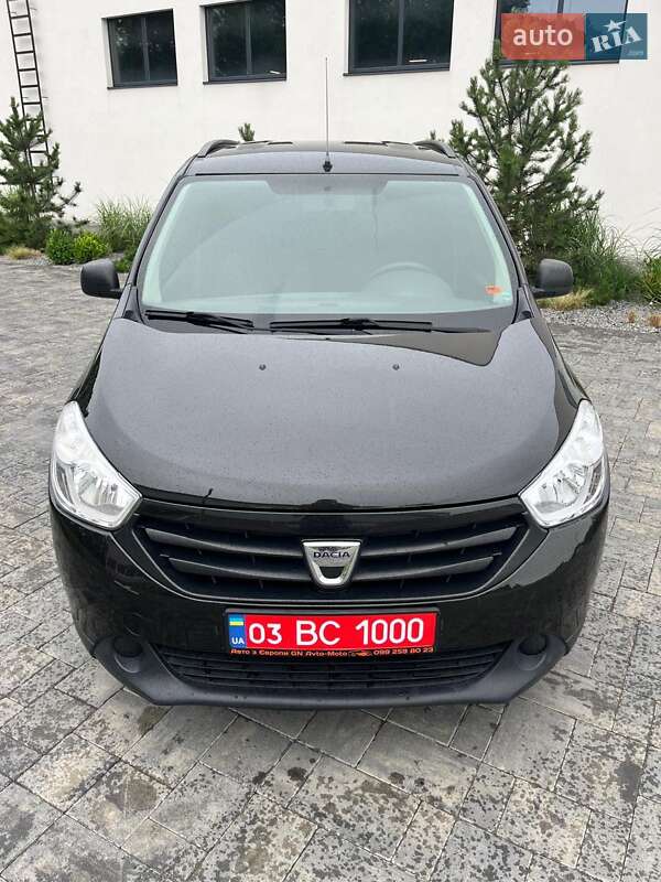 Минивэн Dacia Lodgy 2013 в Луцке