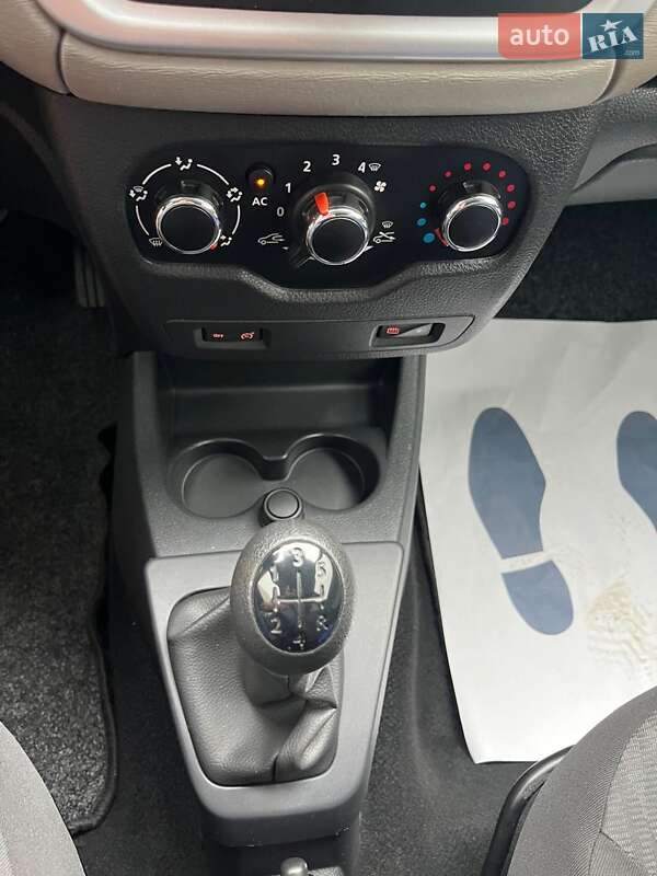 Минивэн Dacia Lodgy 2013 в Луцке