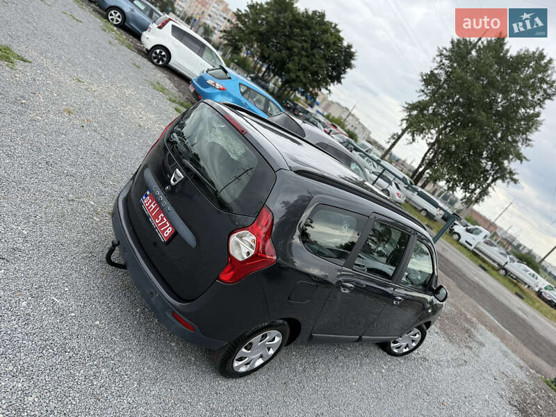 Минивэн Dacia Lodgy 2012 в Ровно