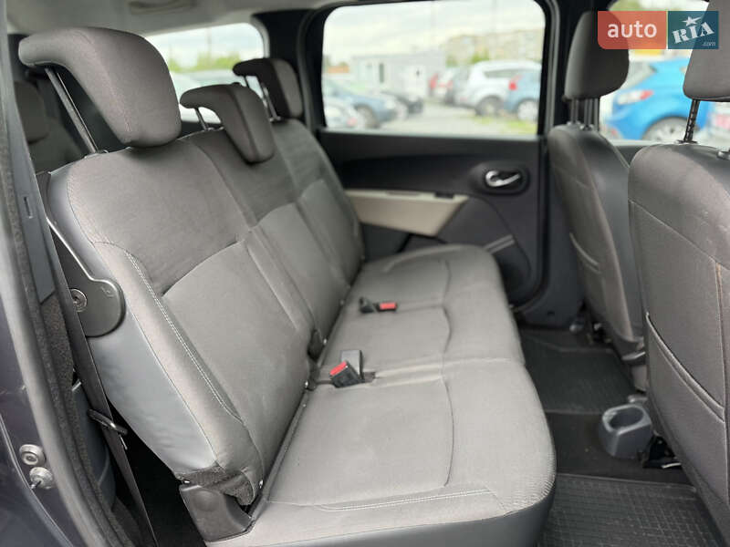 Минивэн Dacia Lodgy 2012 в Ровно