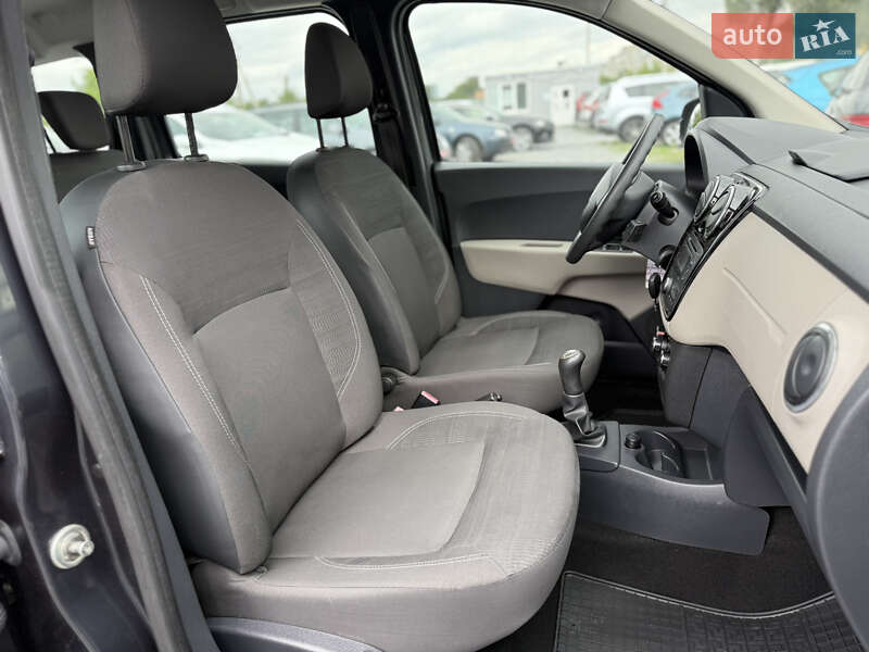 Минивэн Dacia Lodgy 2012 в Ровно