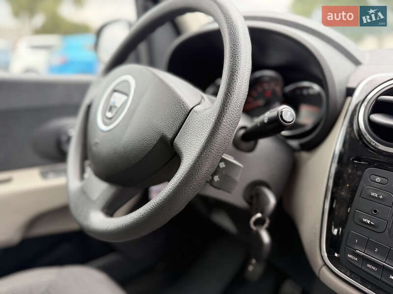 Минивэн Dacia Lodgy 2012 в Ровно