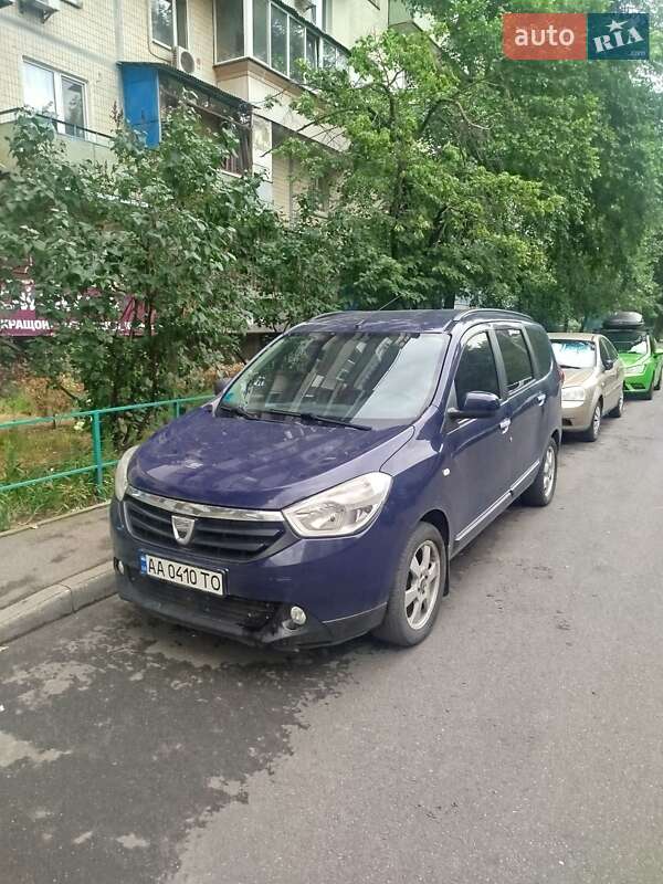 Dacia Lodgy 2013