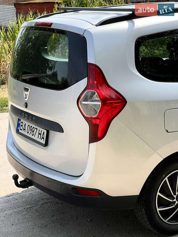 Мінівен Dacia Lodgy 2012 в Кропивницькому