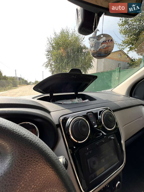 Мінівен Dacia Lodgy 2012 в Кропивницькому