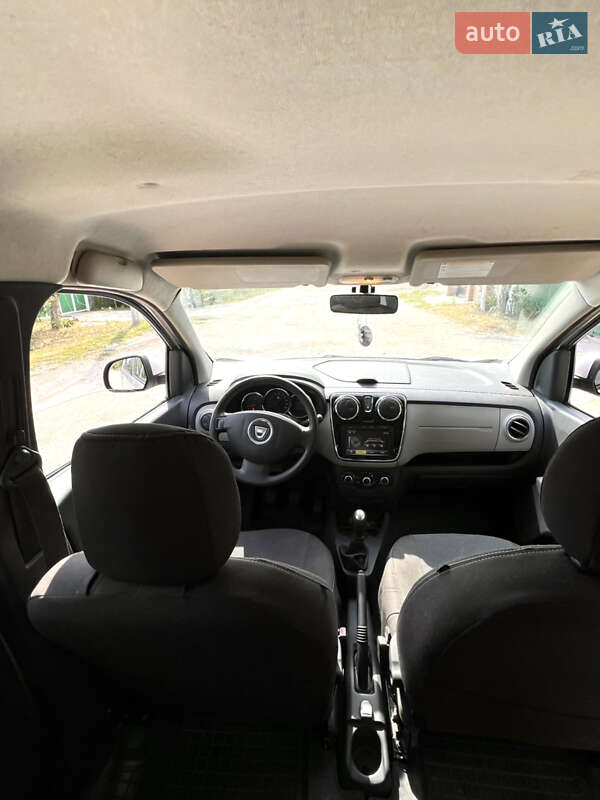 Мінівен Dacia Lodgy 2012 в Кропивницькому