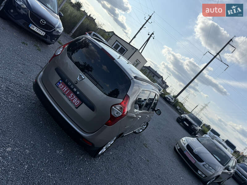 Минивэн Dacia Lodgy 2012 в Ровно
