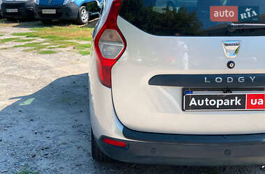 Минивэн Dacia Lodgy 2012 в 