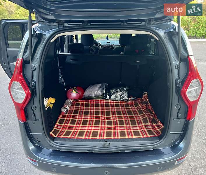 Минивэн Dacia Lodgy 2012 в Ровно