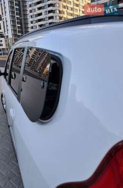 Мінівен Dacia Lodgy 2013 в 