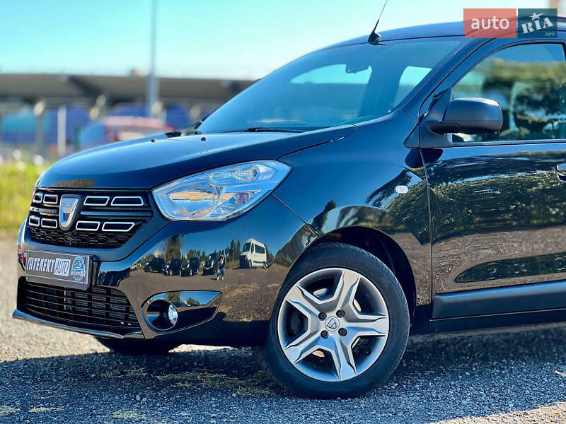 Минивэн Dacia Lodgy 2021 в Киеве