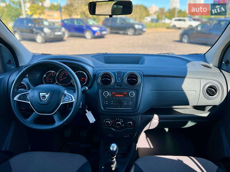 Минивэн Dacia Lodgy 2021 в Киеве