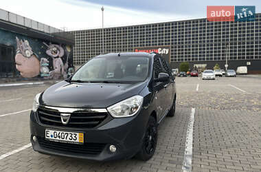 Минивэн Dacia Lodgy 2012 в Луцке