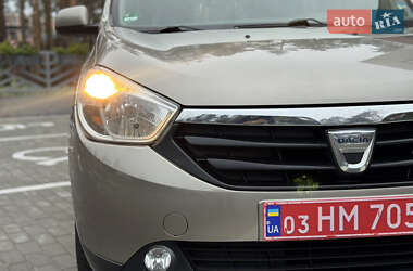 Минивэн Dacia Lodgy 2012 в 