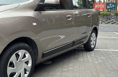 Минивэн Dacia Lodgy 2012 в 
