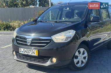 Минивэн Dacia Lodgy 2012 в 