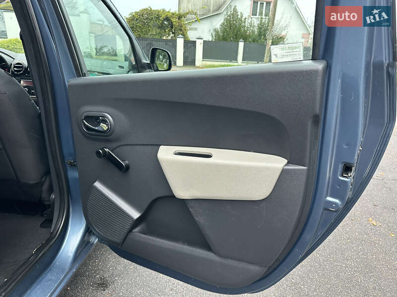 Мінівен Dacia Lodgy 2014 в Вінниці