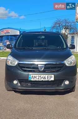 Мінівен Dacia Lodgy 2013 в Житомирі