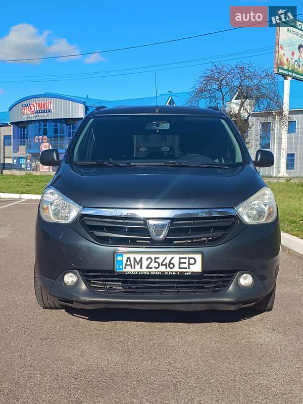 Минивэн Dacia Lodgy 2013 в Житомире фото Минивэн Dacia Lodgy 2013 в Житомире