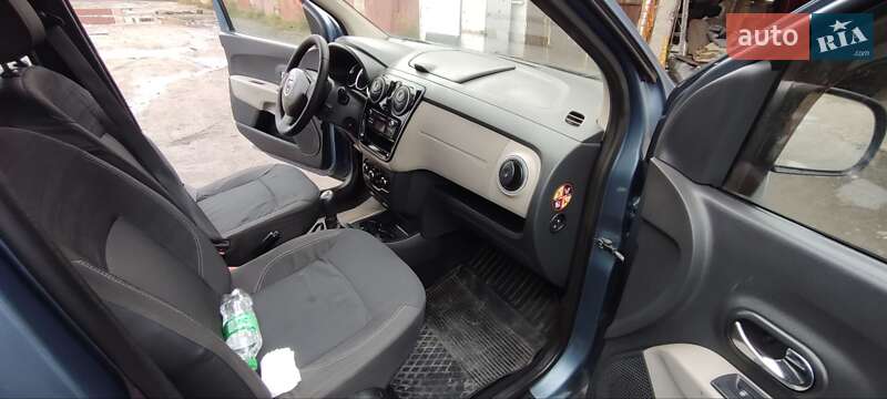 Минивэн Dacia Lodgy 2013 в Луцке