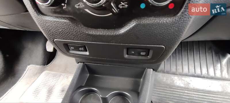 Минивэн Dacia Lodgy 2013 в Луцке