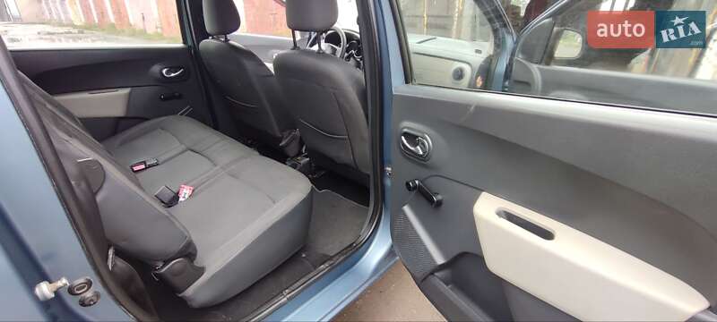 Минивэн Dacia Lodgy 2013 в Луцке