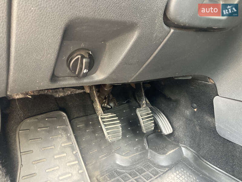 Минивэн Dacia Lodgy 2014 в Богуславе фото 11 Минивэн Dacia Lodgy 2014 в Богуславе