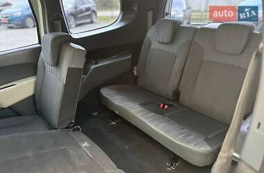 Минивэн Dacia Lodgy 2013 в 
