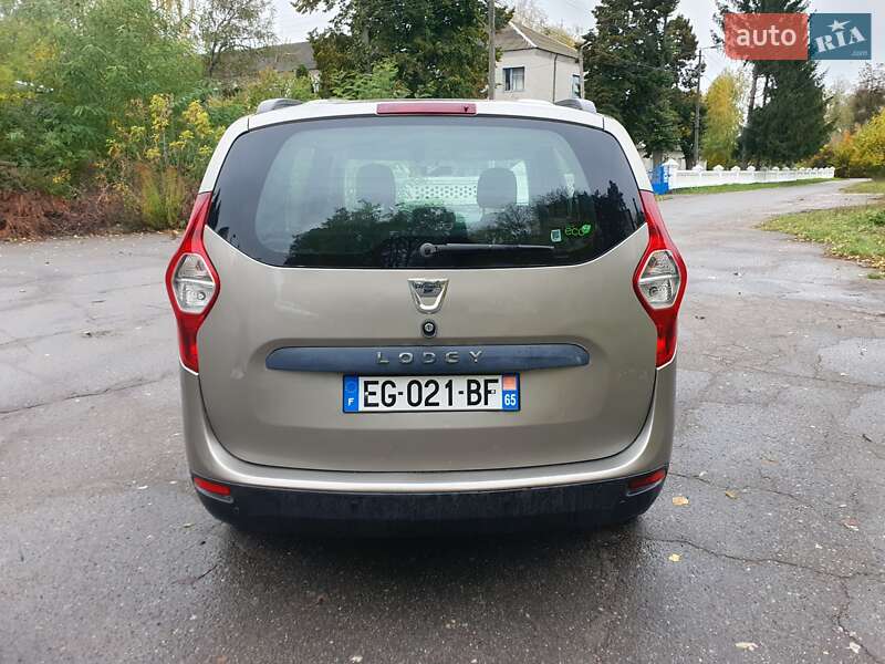 Минивэн Dacia Lodgy 2012 в Дубно