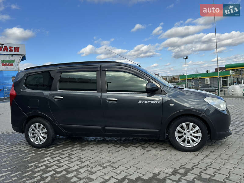 Минивэн Dacia Lodgy 2012 в Каменец-Подольском фото 4 Минивэн Dacia Lodgy 2012 в Каменец-Подольском