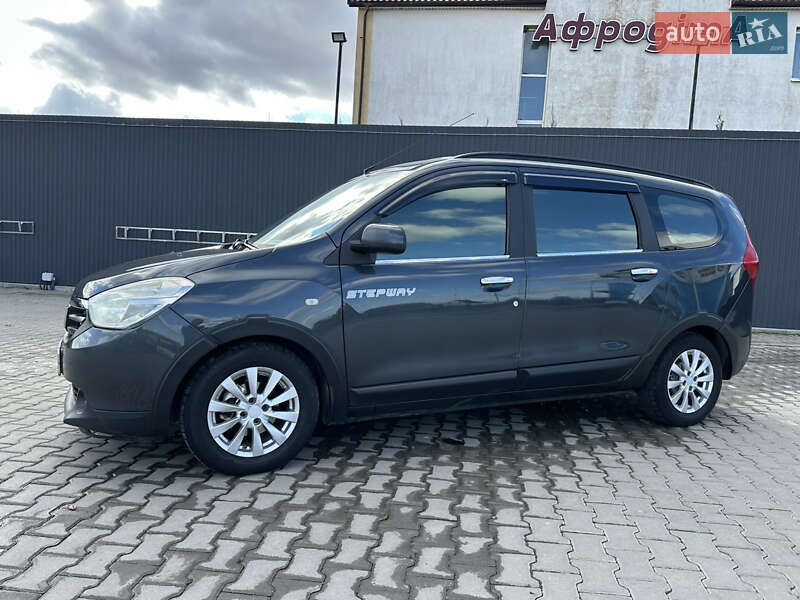 Минивэн Dacia Lodgy 2012 в Каменец-Подольском фото 28 Минивэн Dacia Lodgy 2012 в Каменец-Подольском