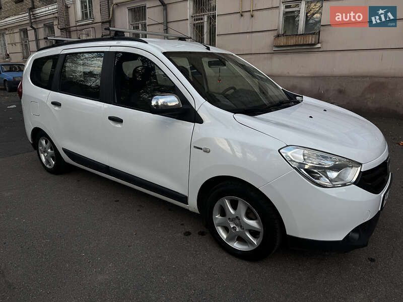 Мінівен Dacia Lodgy 2016 в Кривому Розі