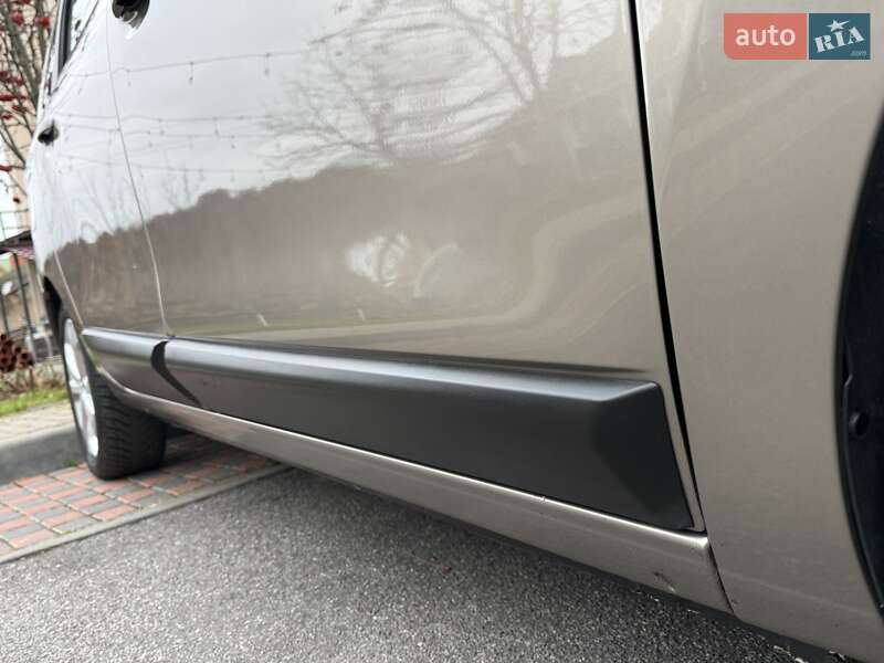 Минивэн Dacia Lodgy 2013 в Виннице фото 44 Минивэн Dacia Lodgy 2013 в Виннице