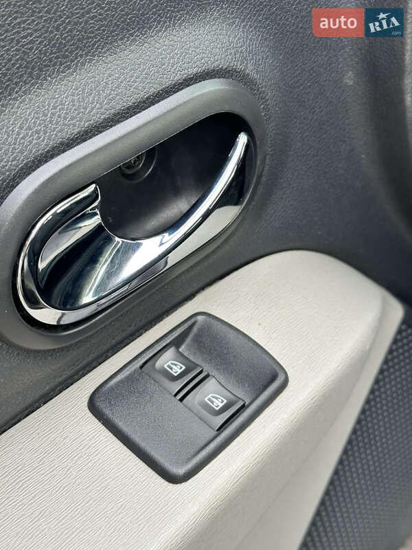 Минивэн Dacia Lodgy 2012 в Луцке фото 18 Минивэн Dacia Lodgy 2012 в Луцке