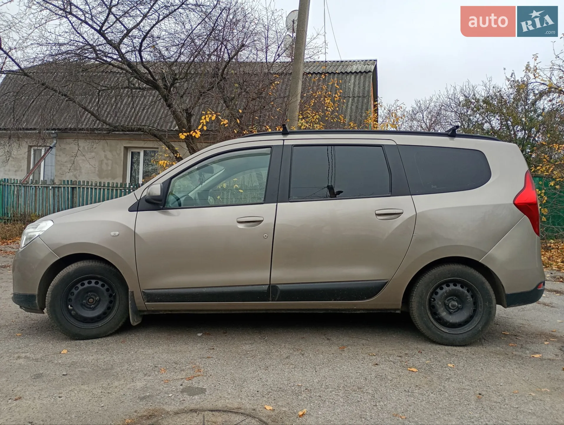 2013 Dacia Lodgy - мініатюра 11